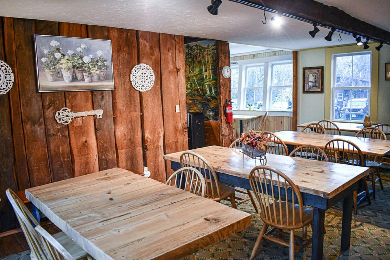 Brook Road Inn Goshen Ngoại thất bức ảnh
