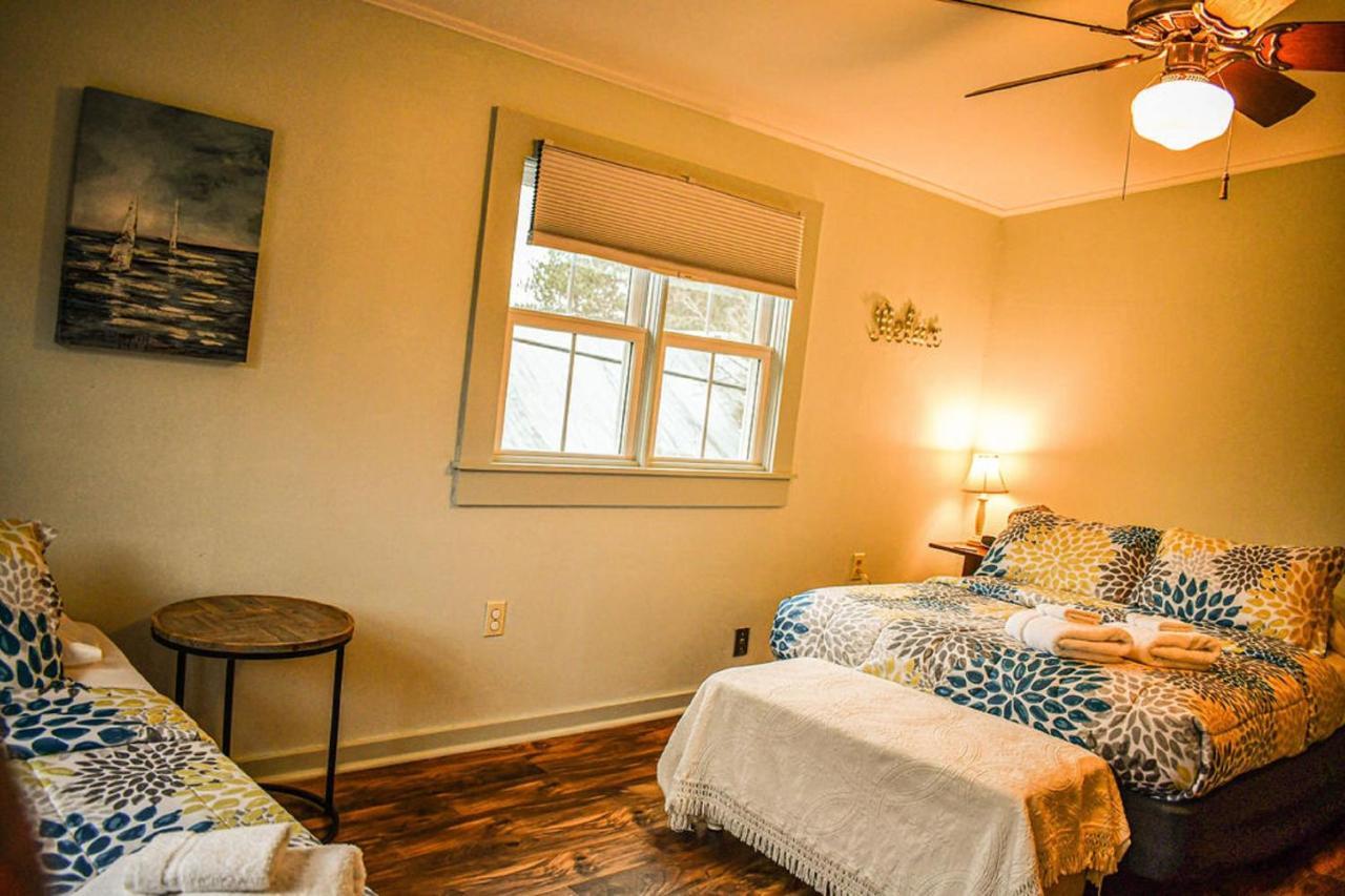 Brook Road Inn Goshen Ngoại thất bức ảnh
